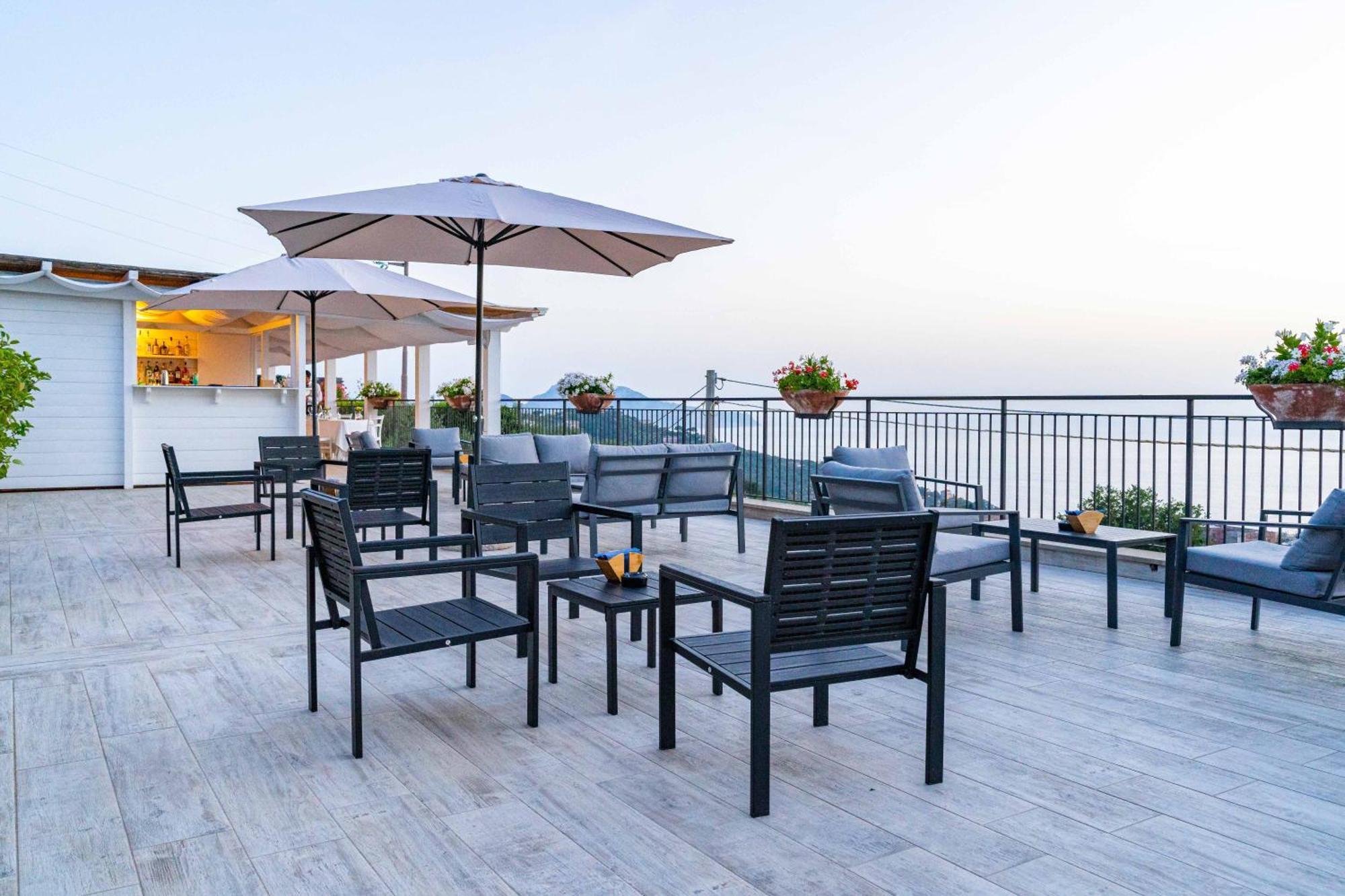 Hotel Terrazza Iride à Massa Lubrense Extérieur photo
